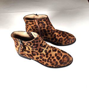 Time and True Women's Short Boots Size 7 1/2 Leopard Design Like New Condition